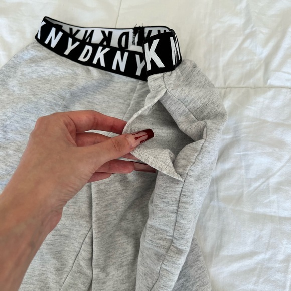 DKNY light grey cuffed sweatpants - Picture 3 of 6